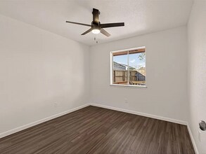 1001 Eaglewood Ave in Charlotte, NC - Building Photo - Building Photo