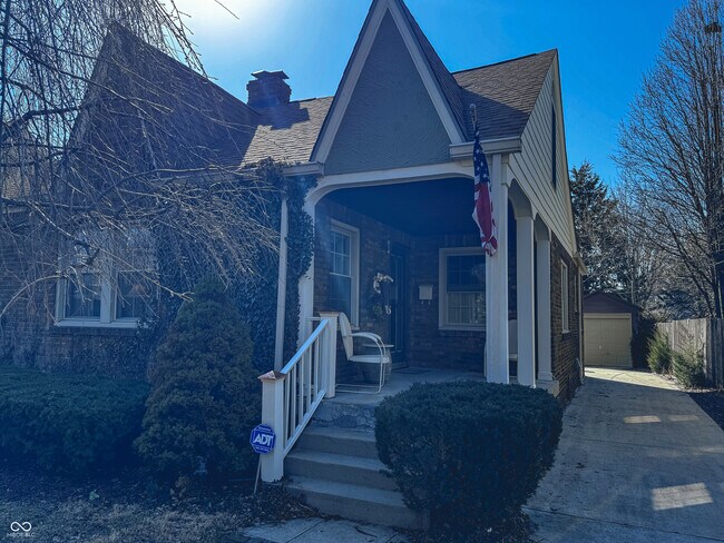 property at 850 N Butler Ave