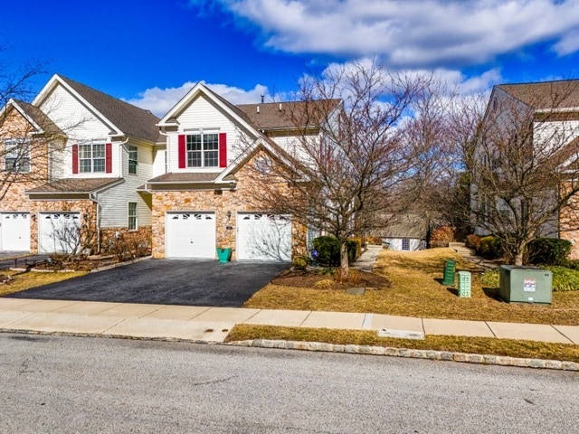 property at 137 Fringetree Dr