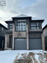 18 Bradley Ave in Welland, ON - Building Photo