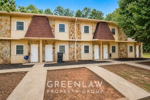 88 Angie Dr in Mcdonough, GA - Building Photo