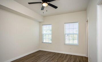 303-365 Barkley Landing Dr, Unit 305-3 in Morristown, TN - Foto de edificio - Building Photo