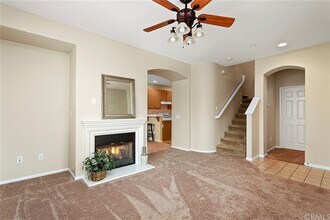 41865 Davenport Way, Unit A in Murrieta, CA - Foto de edificio - Building Photo