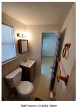 410 SE 13th Ct in Deerfield Beach, FL - Foto de edificio - Building Photo