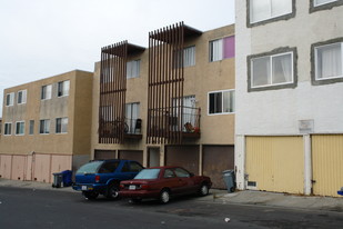 383 Susie Way in South San Francisco, CA - Building Photo