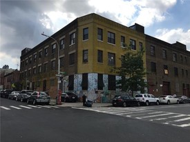 Bergen Street Art Studios Apartments