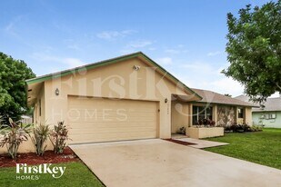 11472 Sanderling Dr in Wellington, FL - Building Photo