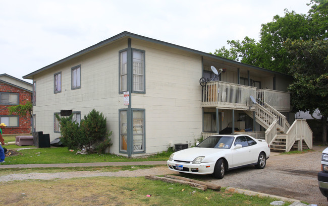 8901 Galewood Dr in Austin, TX - Foto de edificio - Building Photo