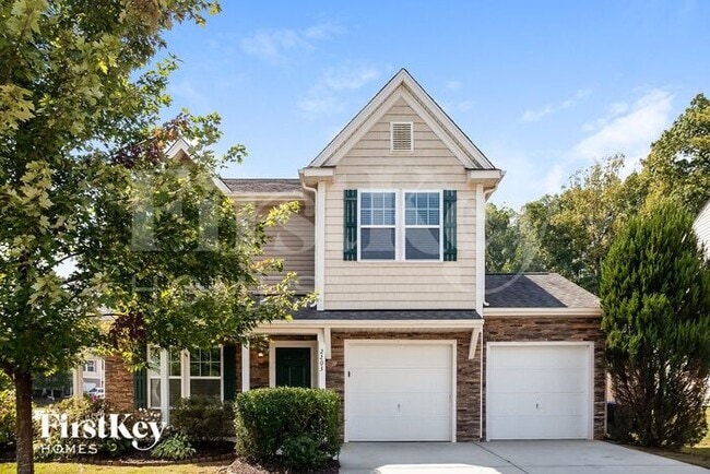 property at 2203 Lake Vista Drive