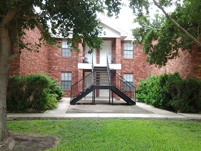 1918 Angus St-Unit -4 in Mission, TX - Foto de edificio