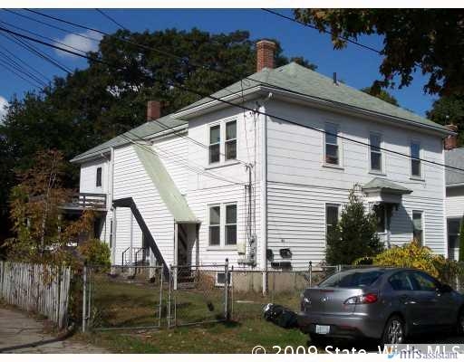 65 Cottage Ave in Warwick, RI - Building Photo