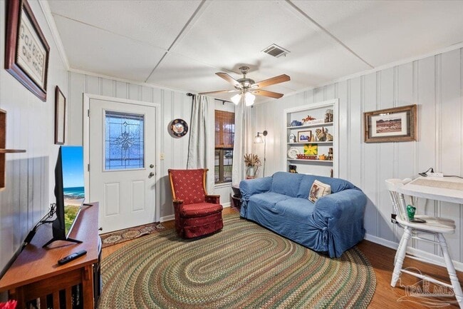 5490 Berryhill Rd in Milton, FL - Building Photo - Building Photo