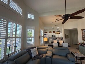 16481 Millstone Cir in Ft. Myers, FL - Foto de edificio - Building Photo