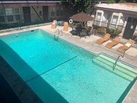 Cedros Apartments in Panorama City, CA - Building Photo