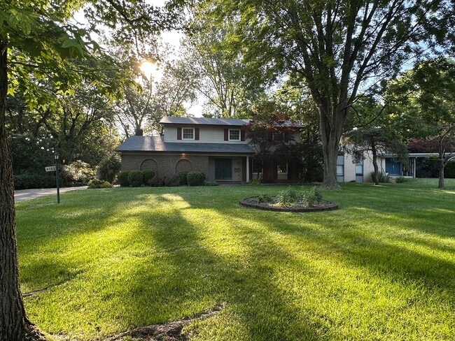 property at 4148 Rowanne Ct