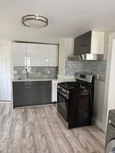 77 Wolcott St in Waterbury, CT - Building Photo - Building Photo