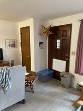 2415 Carlson Rd in Vancouver, WA - Foto de edificio - Building Photo