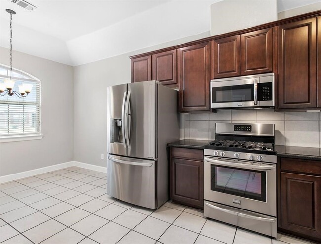 property at 304 Country Crossing Cir