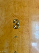 2027 Warrensville Center Rd in South Euclid, OH - Foto de edificio - Building Photo