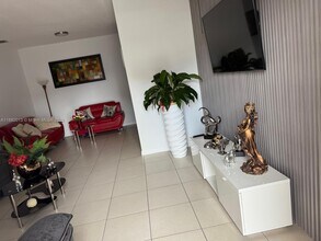 22522 SW 109th Passage in Miami, FL - Building Photo - Building Photo