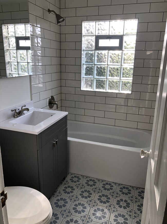 10641 S Artesian Ave in Chicago, IL - Foto de edificio - Building Photo