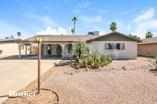 1918 E Watson Dr in Tempe, AZ - Building Photo