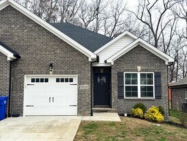 6533 Fortuna Ave in Bowling Green, KY - Building Photo