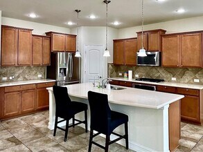 429 Bow Dr in Little Elm, TX - Building Photo - Building Photo