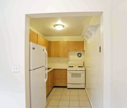 Texel Apartments in Midland Park, NJ - Building Photo - Interior Photo