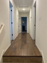 1299 N Sicily Ln in Fayetteville, AR - Foto de edificio - Building Photo