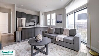 1215 Sawyer St in Houston, TX - Building Photo