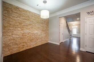 2483 Norwood Dr SE in Smyrna, GA - Building Photo - Building Photo