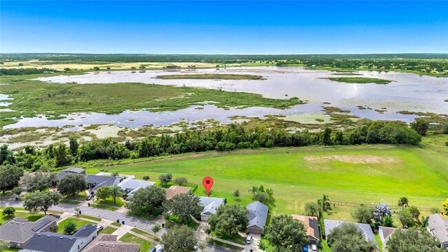 514 Lake Sumner Dr in Groveland, FL - Building Photo - Building Photo
