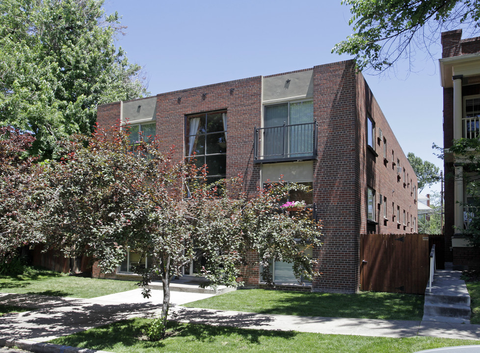 1330 Elizabeth St in Denver, CO - Foto de edificio