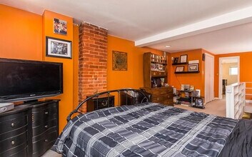 825 S Linwood Ave in Baltimore, MD - Building Photo - Building Photo