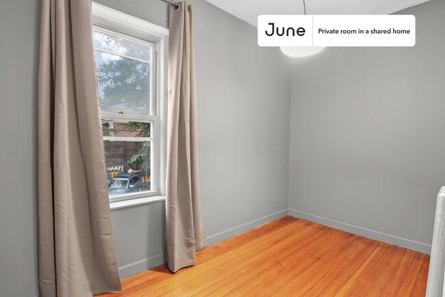 property at 1905 Beacon St