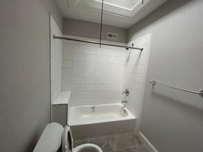 250 N Salford St in Philadelphia, PA - Building Photo - Building Photo