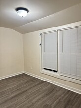 9421 Peachtree St, Unit A in Norfolk, VA - Building Photo - Building Photo