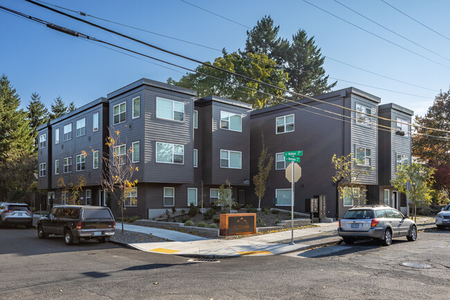 6290 N Montana Ave in Portland, OR - Building Photo - Building Photo