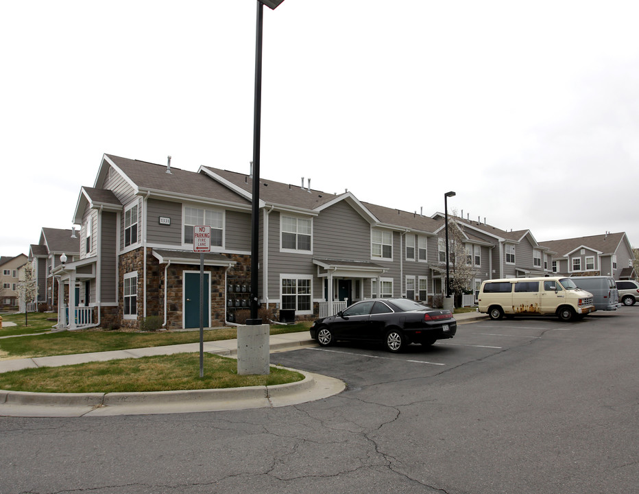 Willow Street Residences in Denver, CO - Building Photo