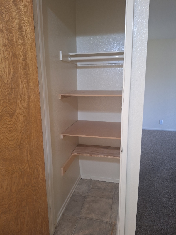 13606 Cerise Ave in Hawthorne, CA - Building Photo - Building Photo
