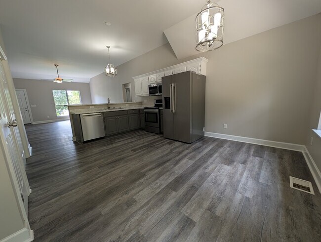 1001 Nighthawk Ln in Mount Juliet, TN - Building Photo - Building Photo