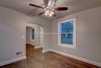 7660 Colorado St in Merrillville, IN - Building Photo - Building Photo