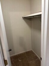 5475 Valle Alegre in Las Cruces, NM - Building Photo - Building Photo