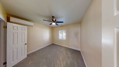 1014 Beaumont Ave in Beaumont, CA - Building Photo - Building Photo