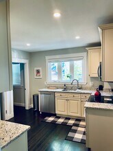 15 Sheffield Rd in Boston, MA - Building Photo - Building Photo