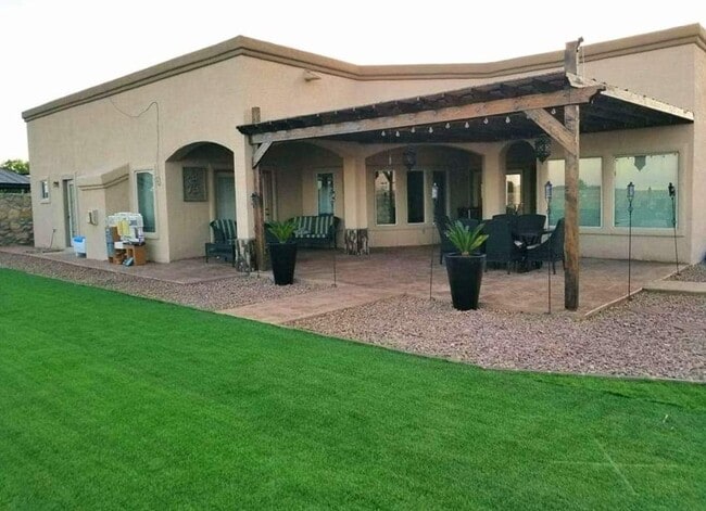 13418 Emerald Tide Way in Horizon City, TX - Building Photo - Building Photo