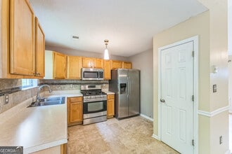 2945 Highland Hill Pkwy in Douglasville, GA - Building Photo - Building Photo