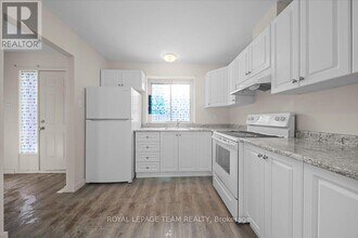 30-30 Glencoe St in Ottawa, ON - Building Photo - Building Photo