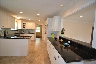 4911 Wigton Dr in Houston, TX - Building Photo - Building Photo